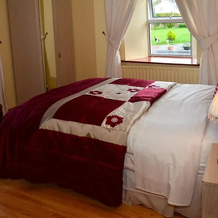 Philmar House Bed & Breakfast